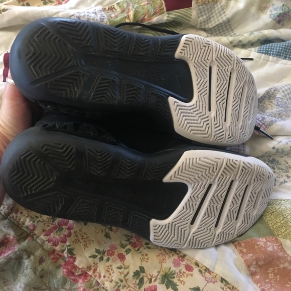 Nike Max baseball shoes! Size 7 men’s - Picture 3 of 5